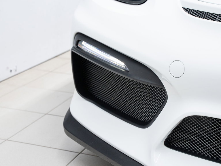 Porsche 981 Cayman GT4