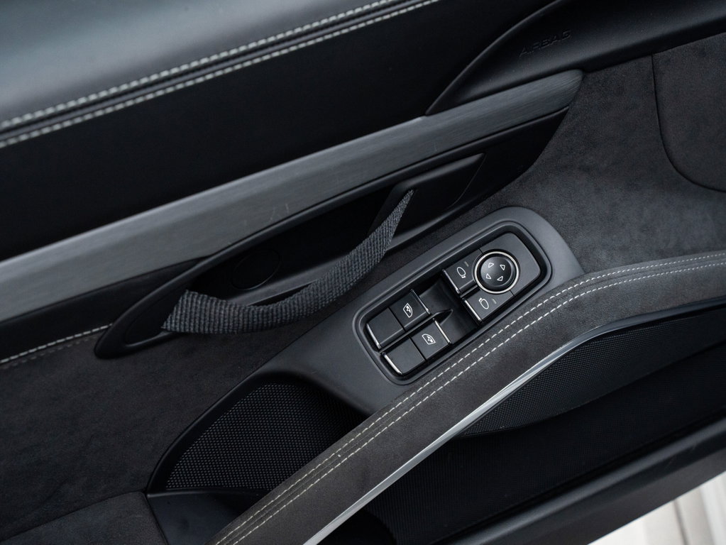 Porsche 981 Cayman GT4