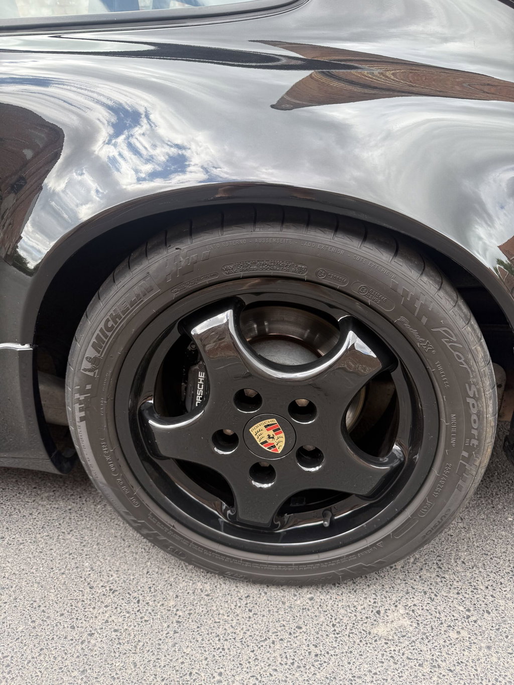 Porsche 964 Carrera 4