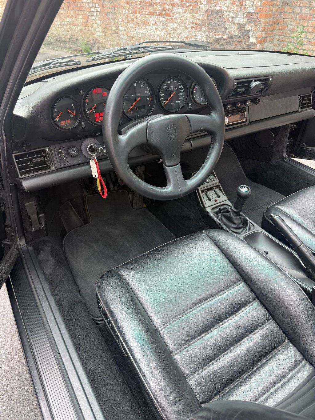 Porsche 964 Carrera 4
