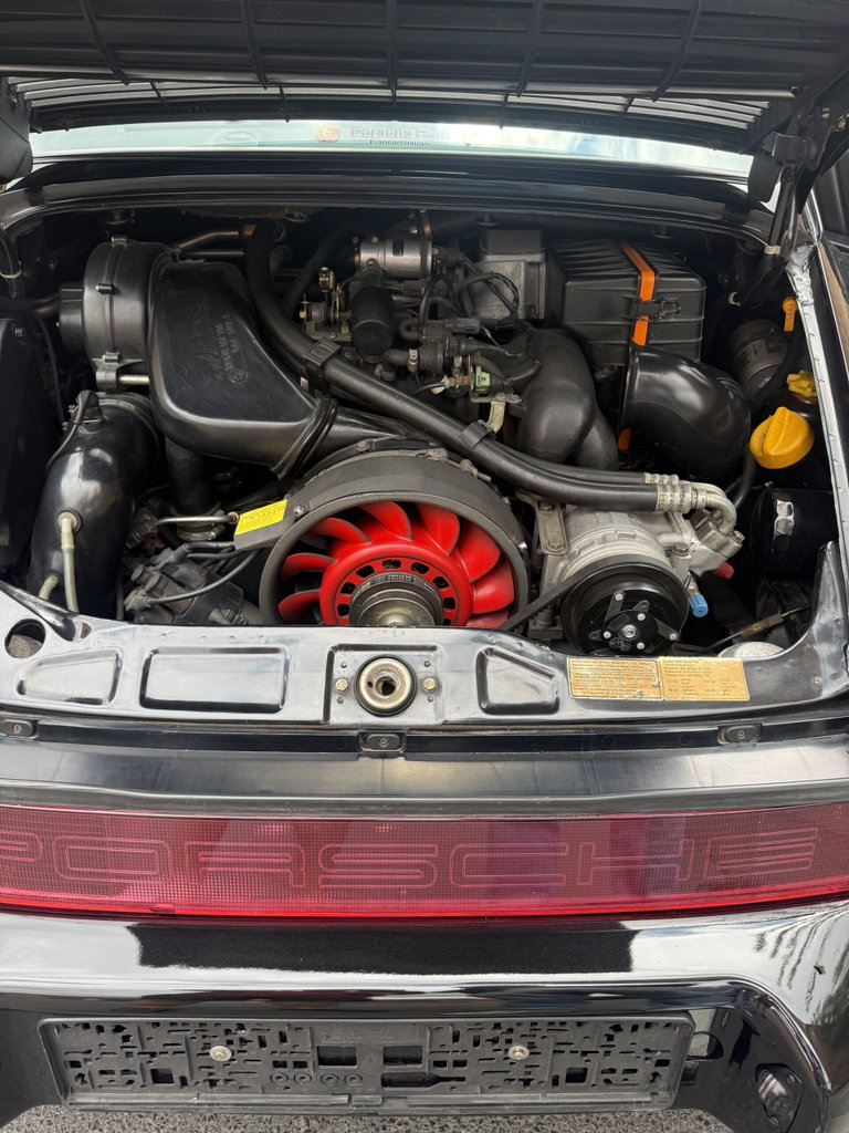 Porsche 964 Carrera 4