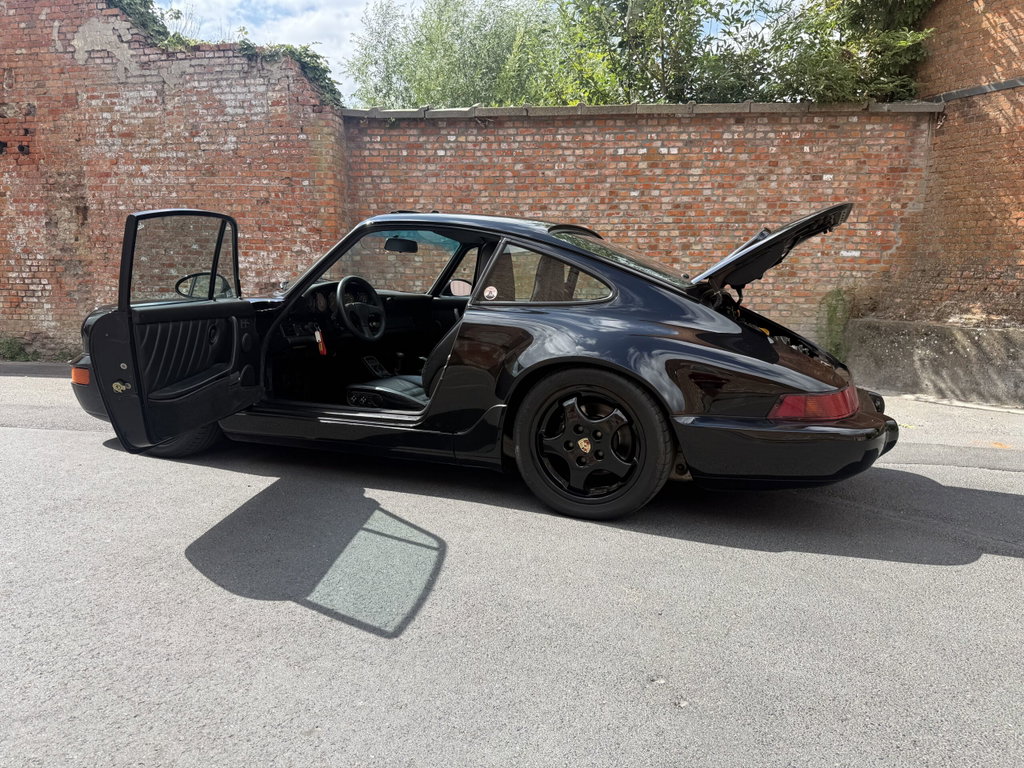 Porsche 964 Carrera 4