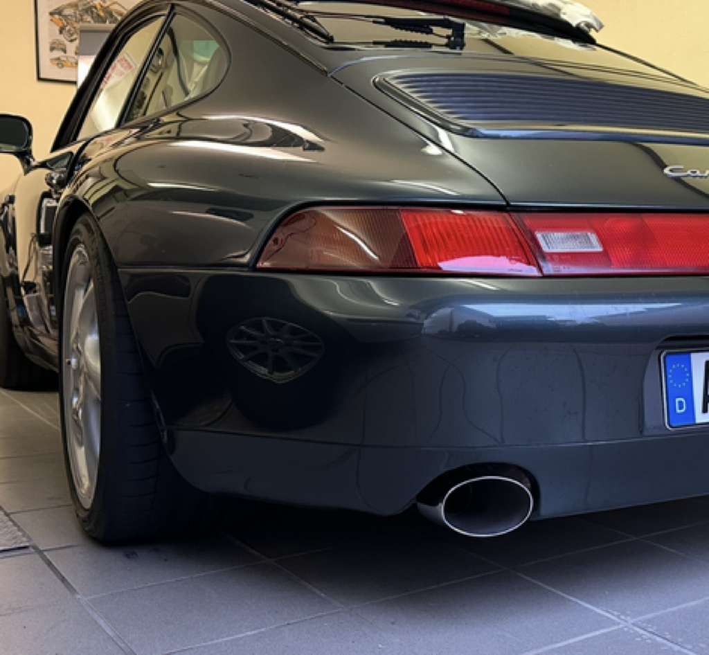 Porsche 993 Carrera 4