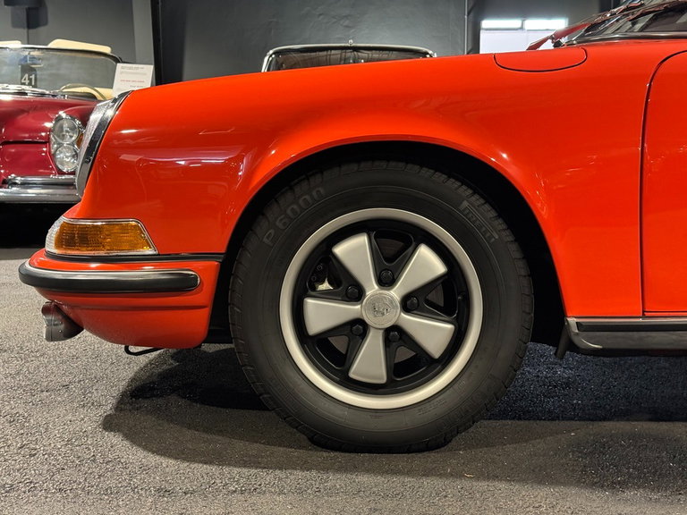 Porsche 911 T