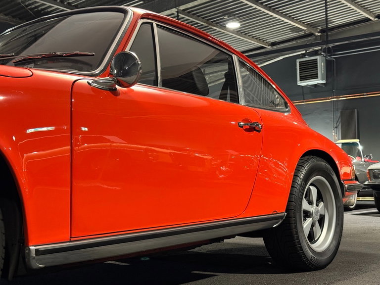 Porsche 911 T