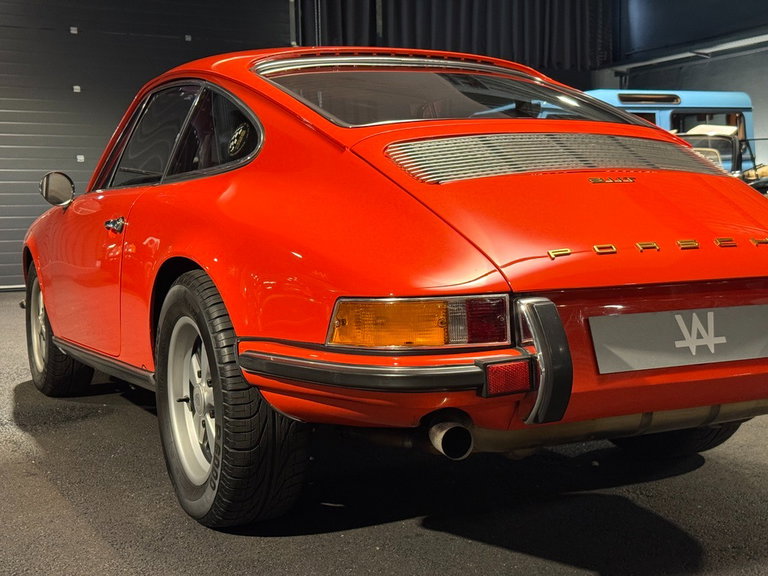 Porsche 911 T