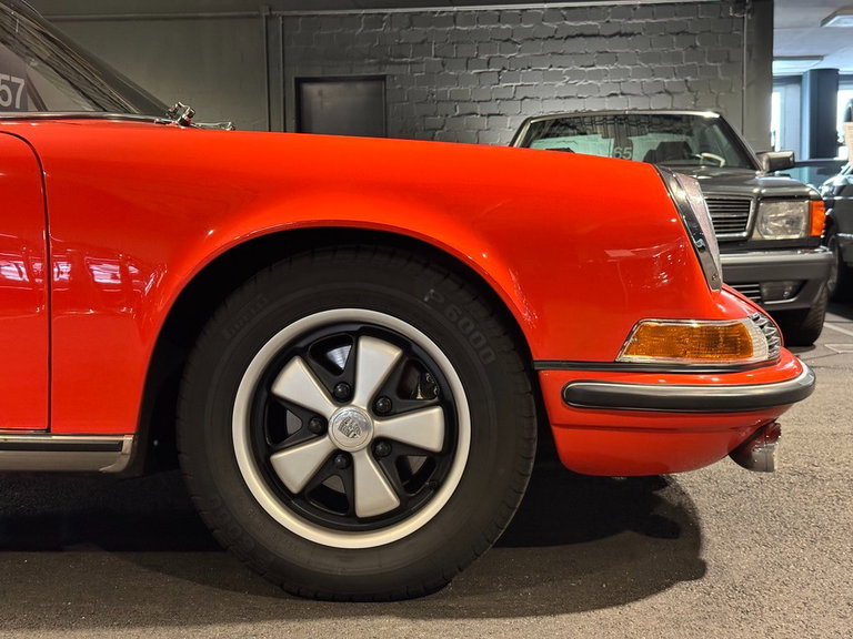 Porsche 911 T