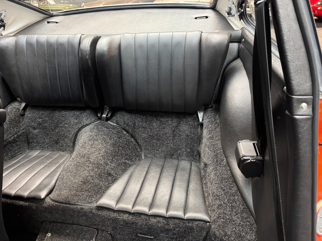 Porsche 911 T