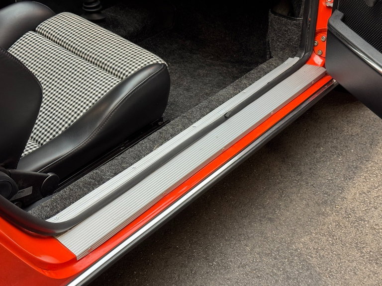Porsche 911 T