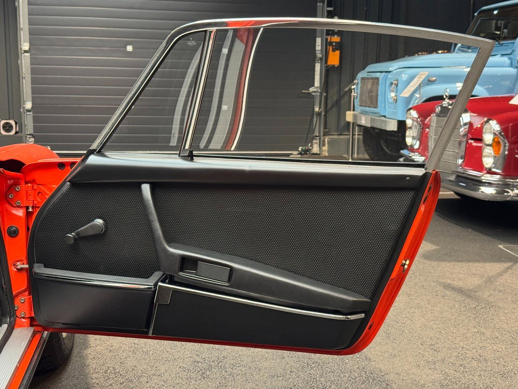Porsche 911 T