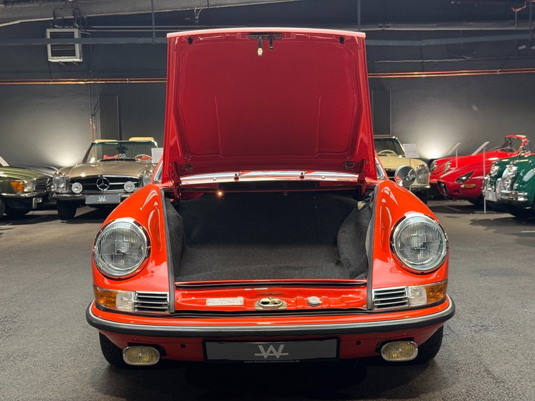 Porsche 911 T
