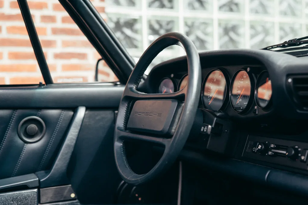 Porsche 964 Carrera 2