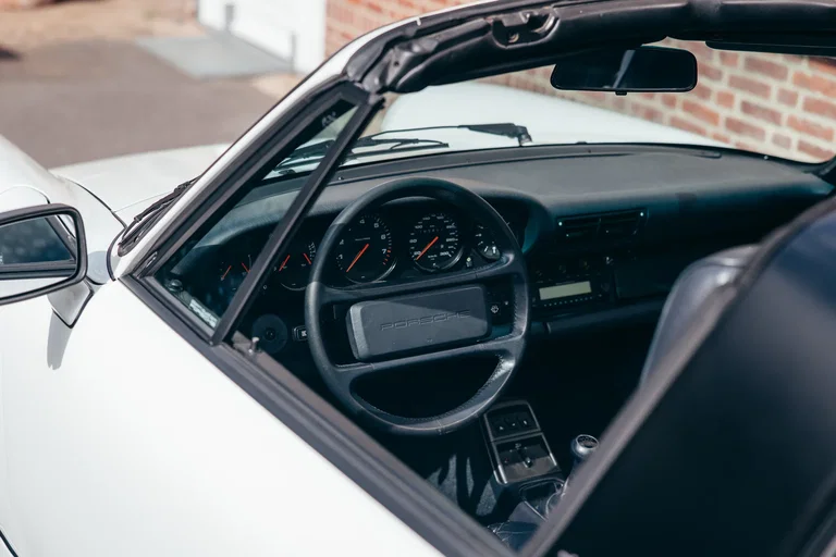 Porsche 964 Carrera 2