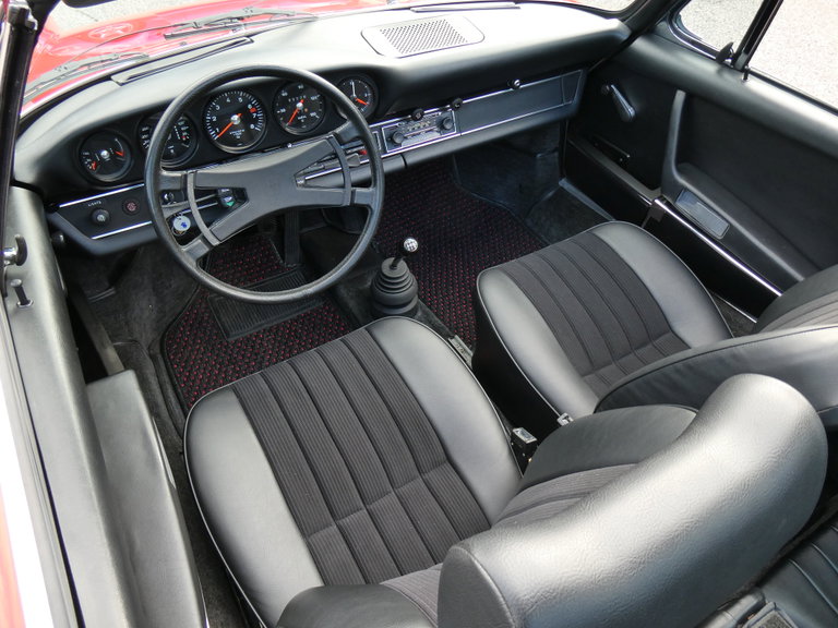 Porsche 911 T