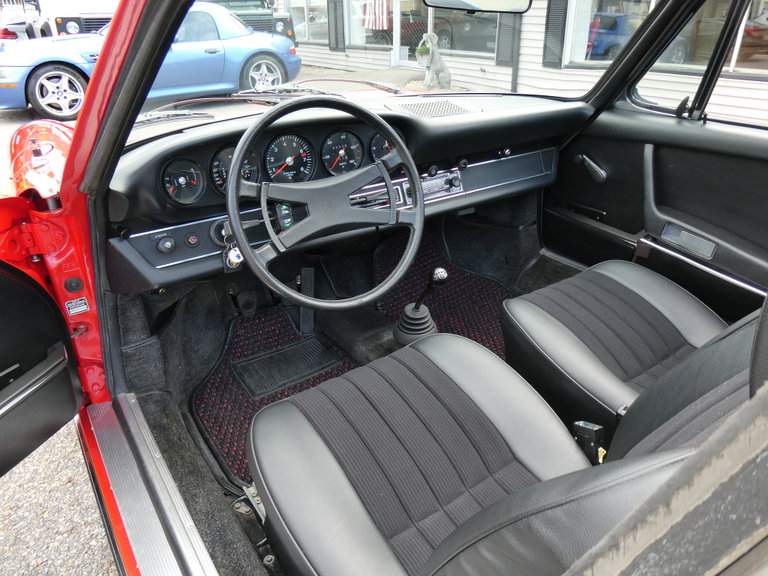 Porsche 911 T