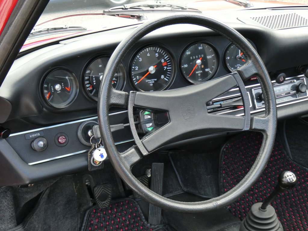 Porsche 911 T