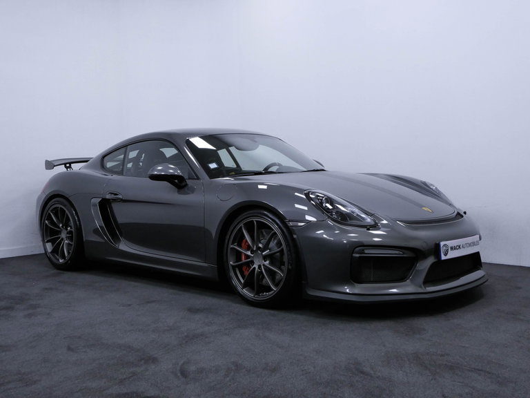 Porsche 981 Cayman GT4
