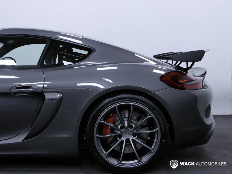 Porsche 981 Cayman GT4
