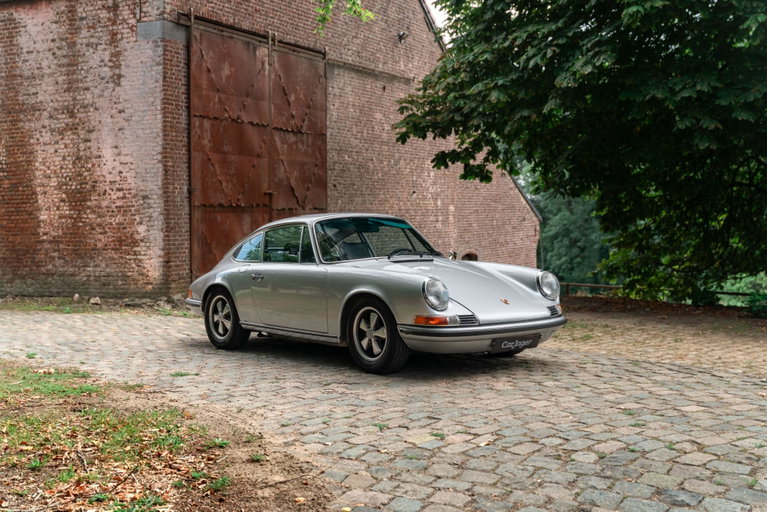 Porsche 911 T