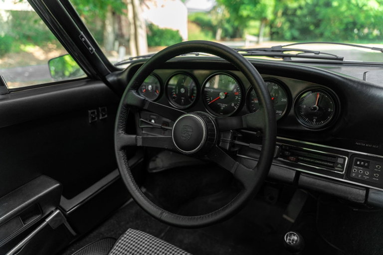 Porsche 911 T (US)