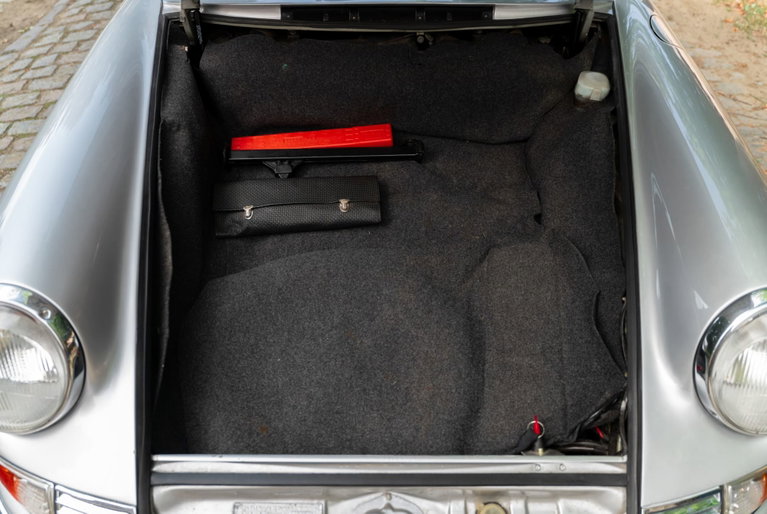Porsche 911 T (US)