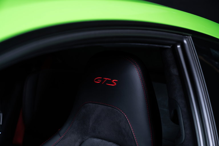 Porsche 991.2 Carrera GTS