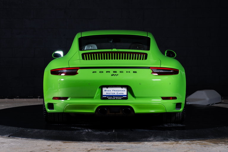 Porsche 991.2 Carrera GTS