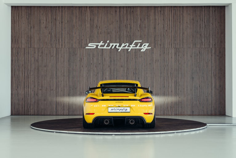 Porsche 718 Cayman GT4 RS