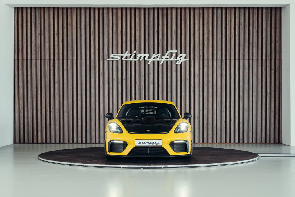 Porsche 718 Cayman GT4 RS