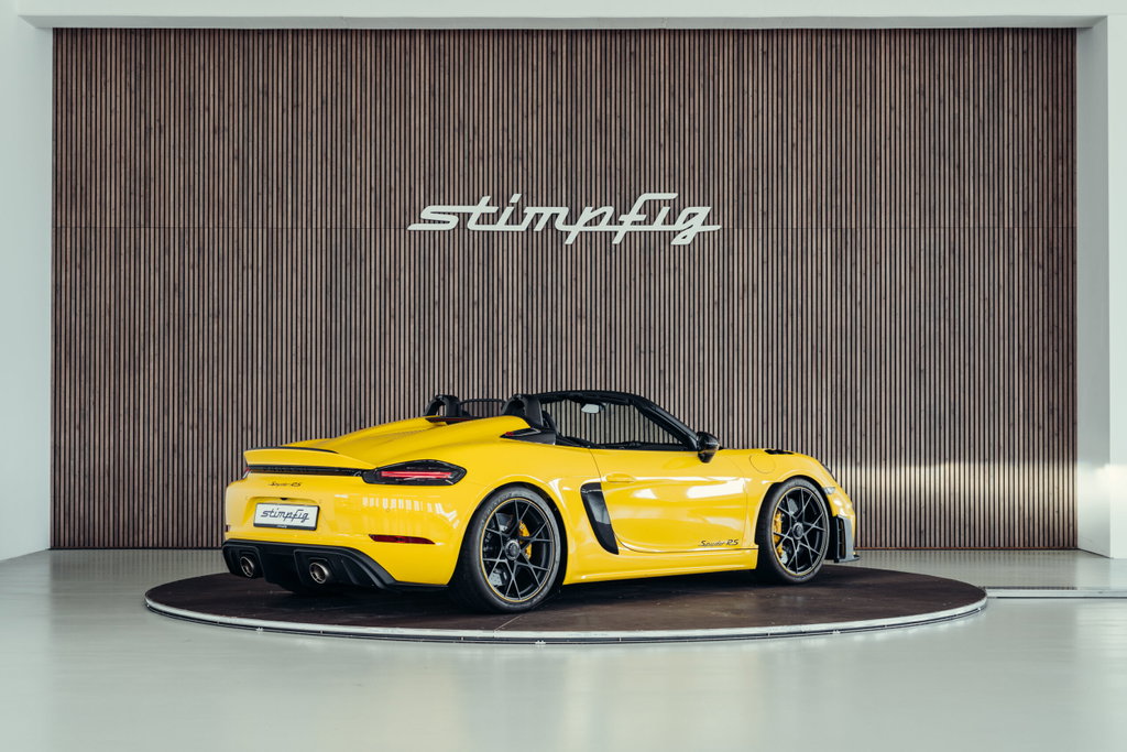 Porsche 718 Spyder RS