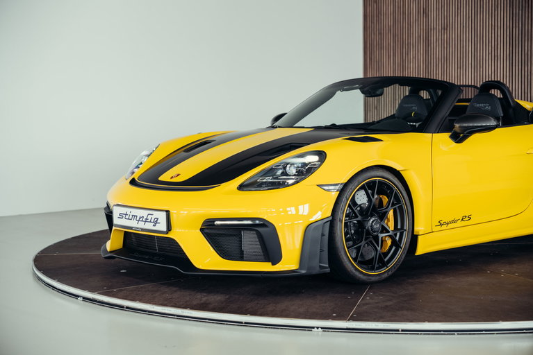 Porsche 718 Spyder RS