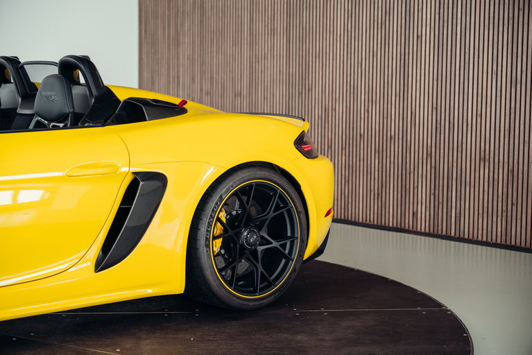 Porsche 718 Spyder RS