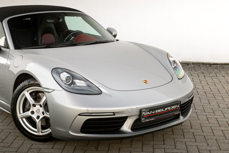 Porsche 718 Boxster
