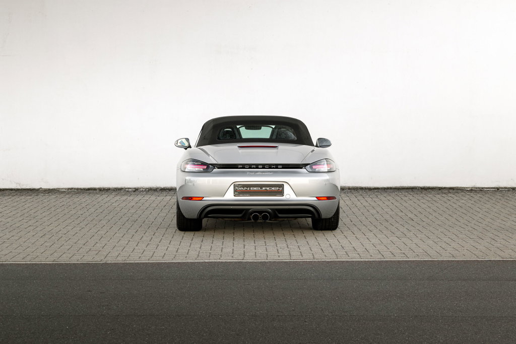 Porsche 718 Boxster