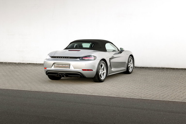 Porsche 718 Boxster