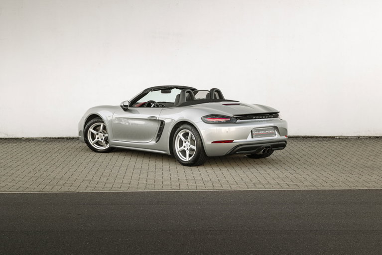 Porsche 718 Boxster