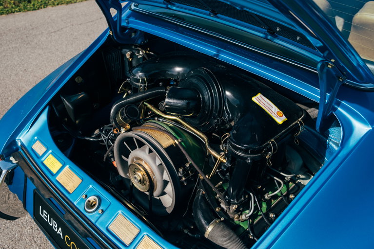 Porsche 911 E