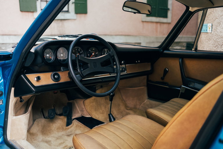 Porsche 911 E