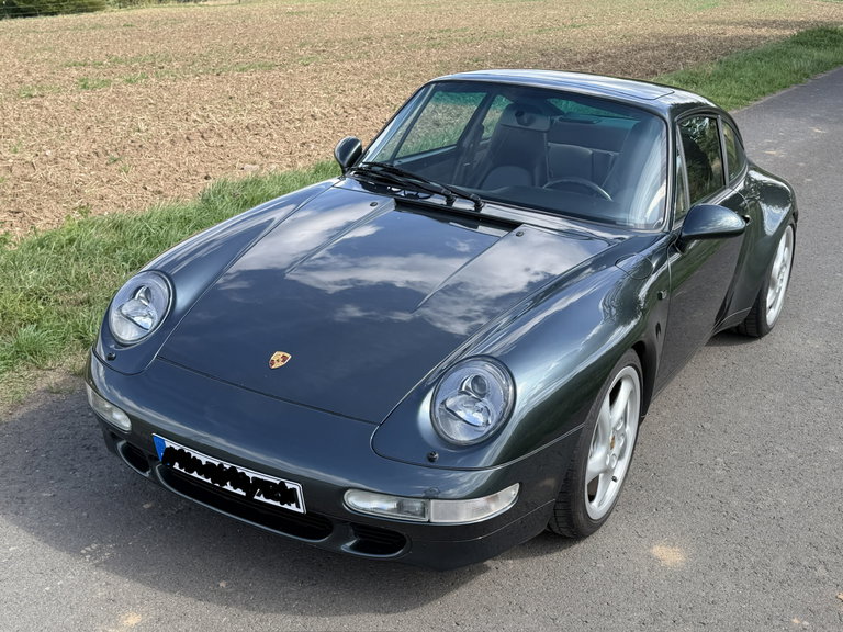 Porsche 993 Carrera 4