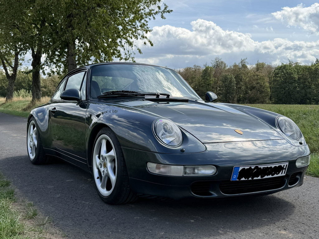 Porsche 993 Carrera 4