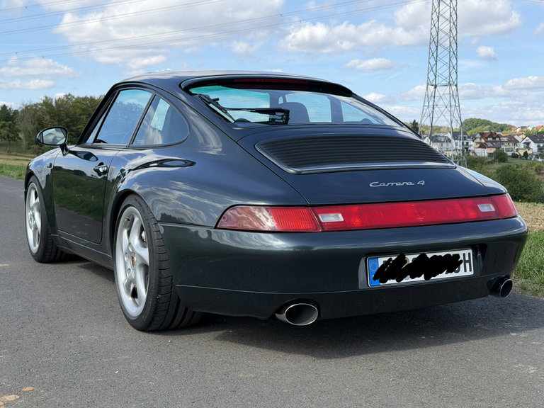 Porsche 993 Carrera 4