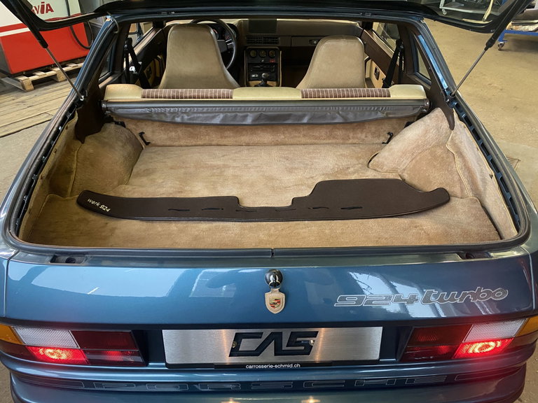 Porsche 924 Turbo