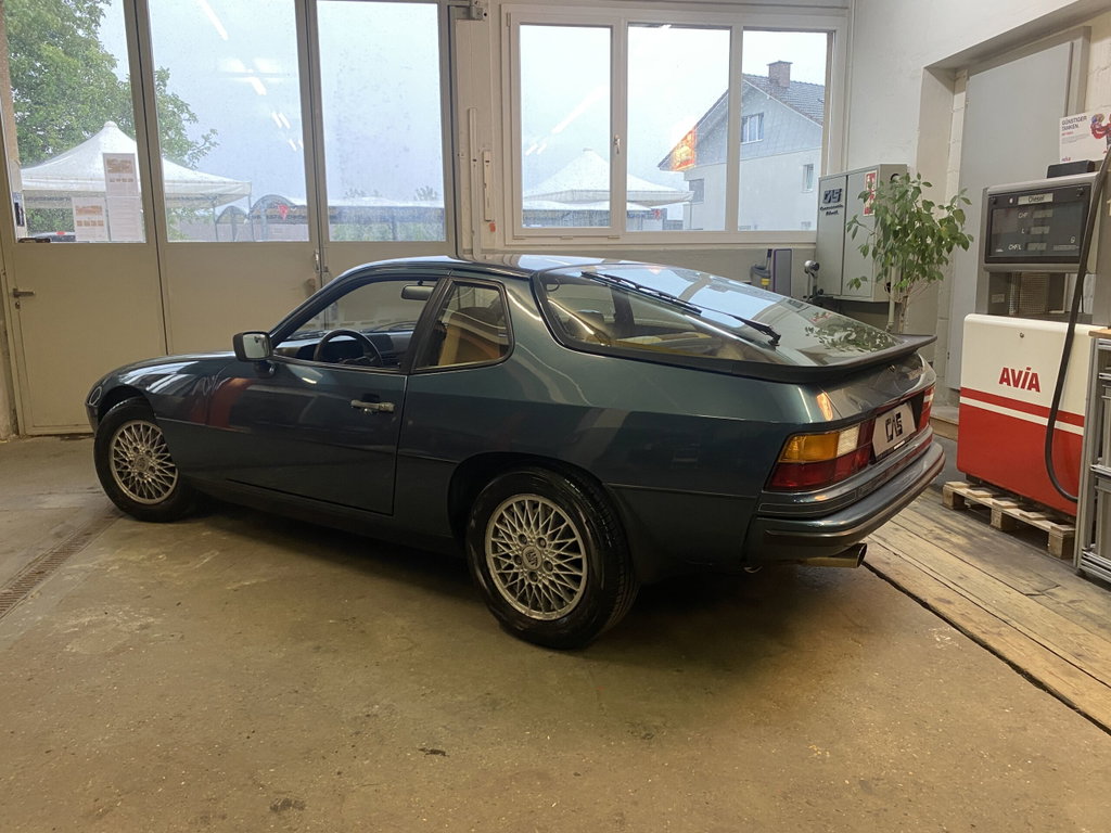 Porsche 924 Turbo