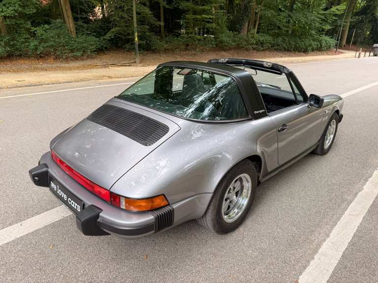 Porsche 911 Carrera 3.2