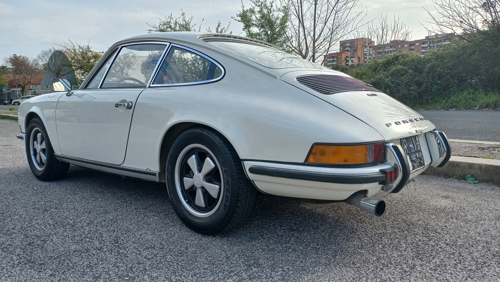 Porsche 911 T