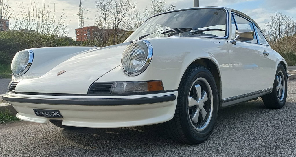 Porsche 911 T