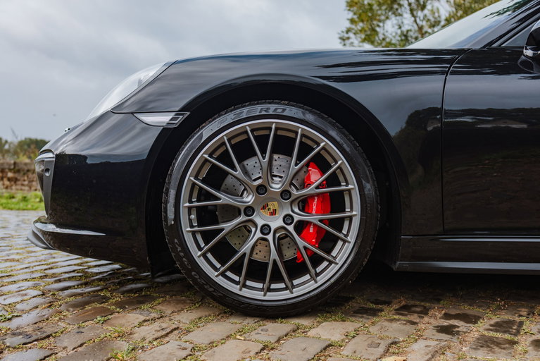 Porsche 991.2 Carrera 4S