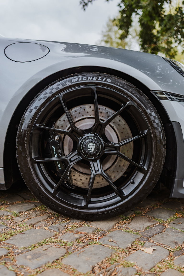Porsche 992 GT3 Touring