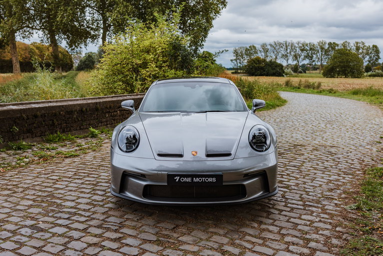 Porsche 992 GT3 Touring