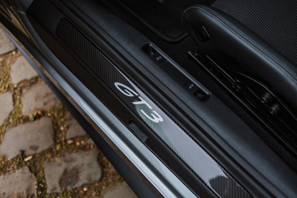 Porsche 992 GT3 Touring